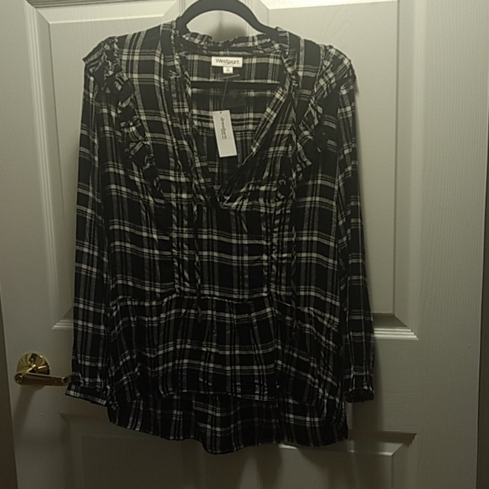 NWT Black and white plaid blouse, dress barn